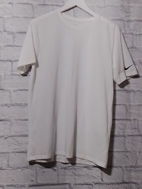 Nike White Short-Sleeve Athletic Crew Tee